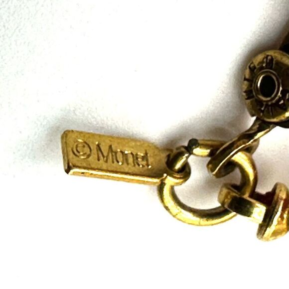 Monet red and gold tone vintage beaded necklace - Picture 12 of 12